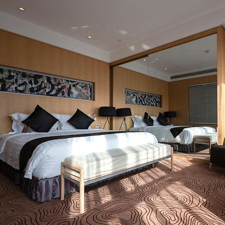 Christian'S Hotel Luoyang Luoyang  Dış mekan fotoğraf