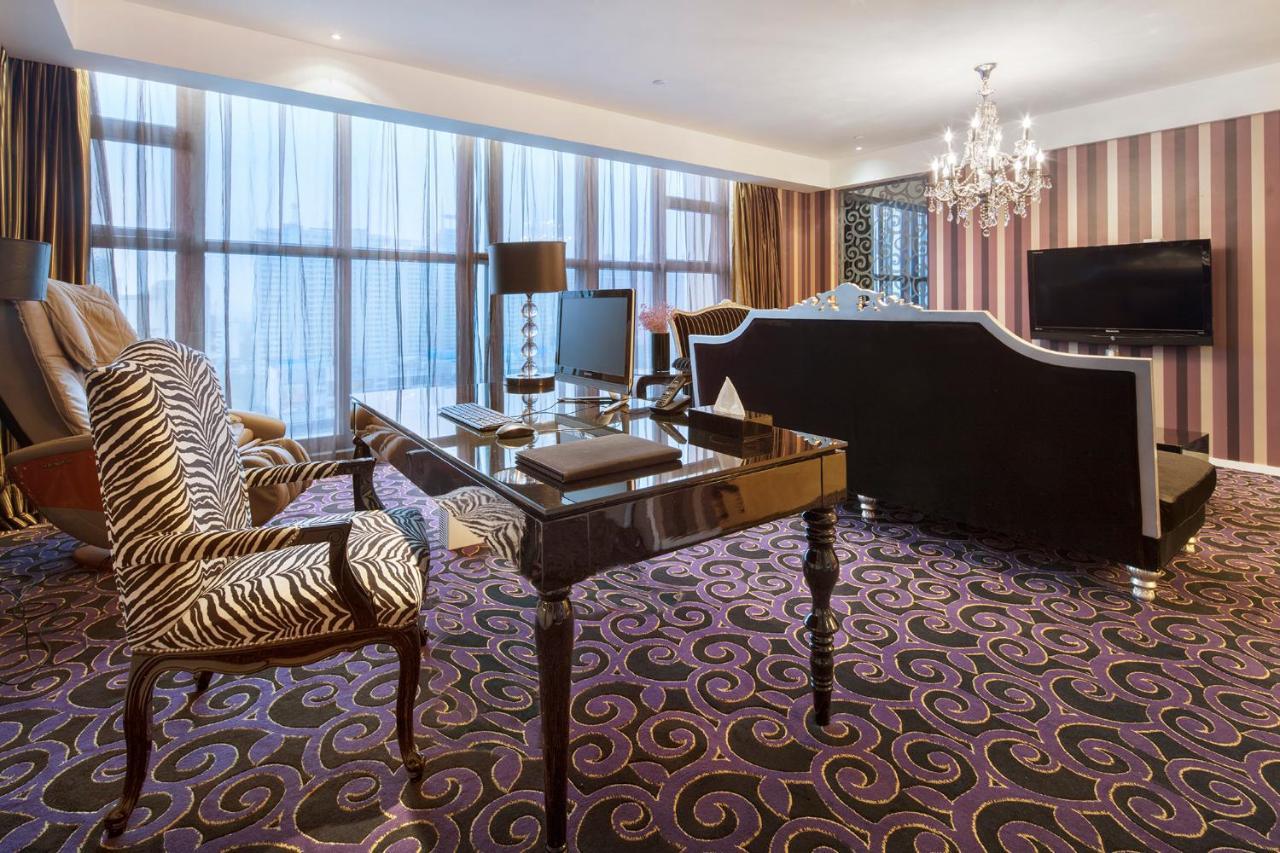 Christian'S Hotel Luoyang Luoyang  Dış mekan fotoğraf