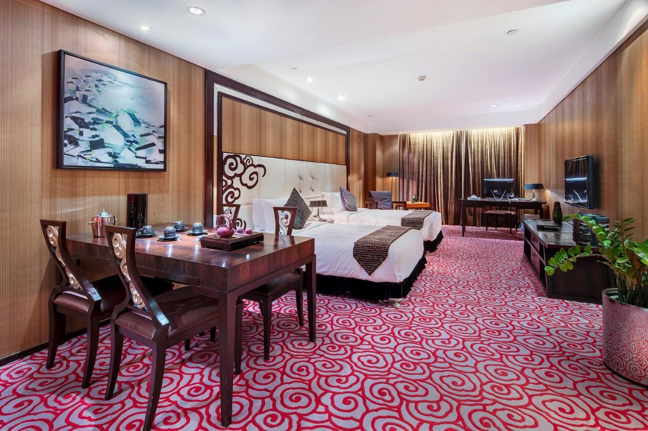 Christian'S Hotel Luoyang Luoyang  Dış mekan fotoğraf