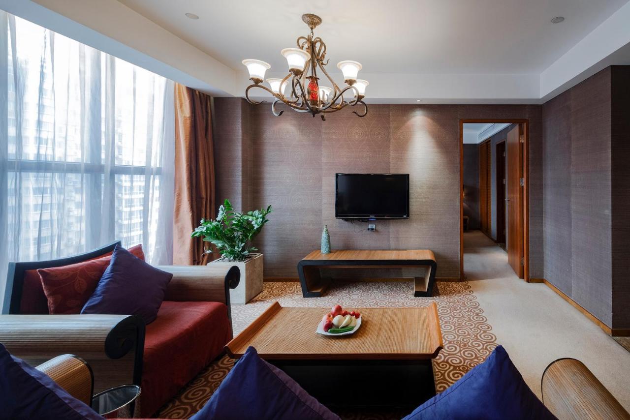 Christian'S Hotel Luoyang Luoyang  Dış mekan fotoğraf